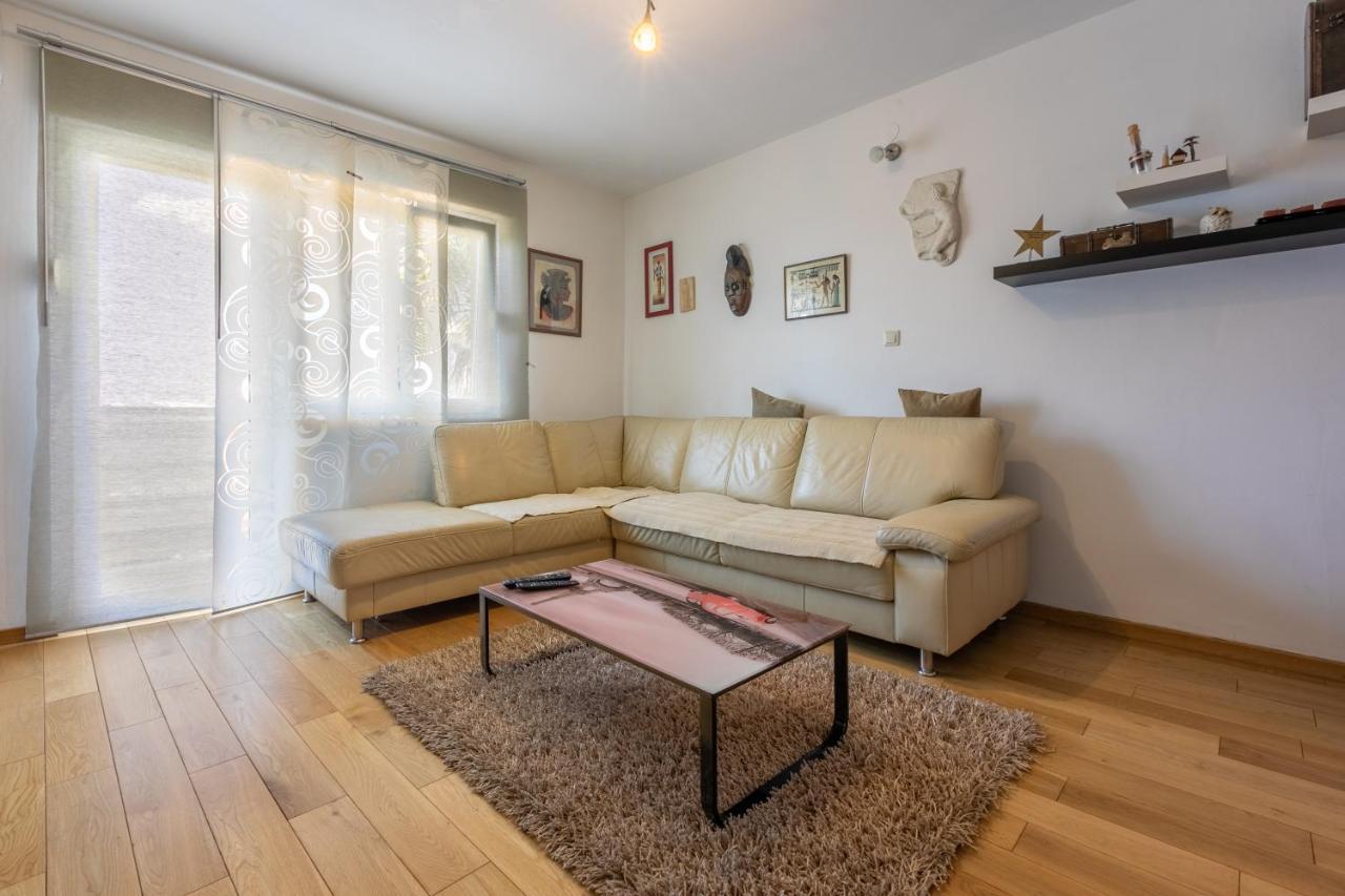 Apartments Kira Цриквениця Екстер'єр фото