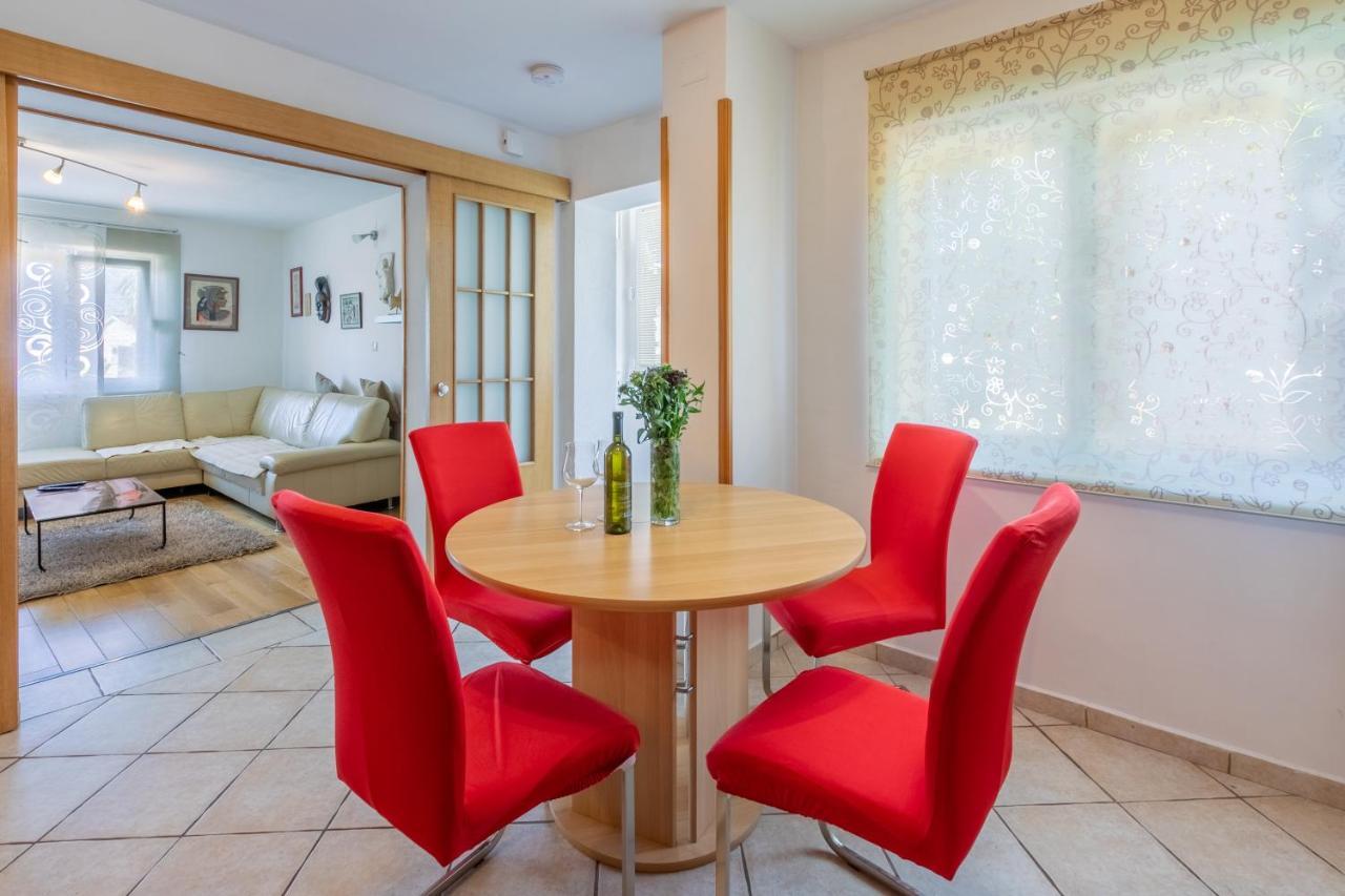 Apartments Kira Цриквениця Екстер'єр фото