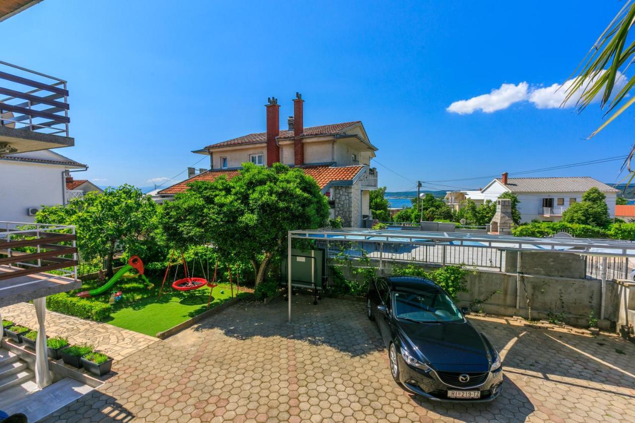 Apartments Kira Цриквениця Екстер'єр фото
